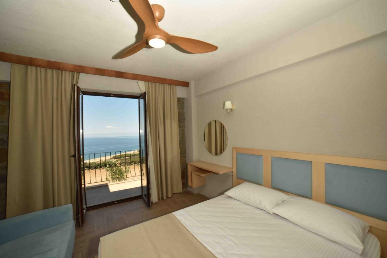 Limnos Otel Gokceada Exterior photo